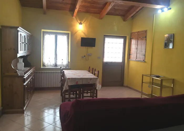 Apartment Casa Sul Ruscello Urbiano